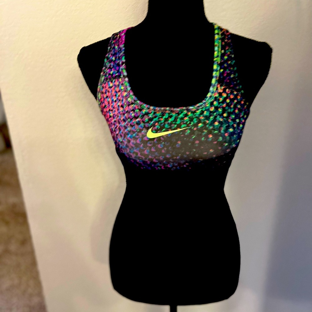 NIKE — Milticolor Pattered Sports Bra